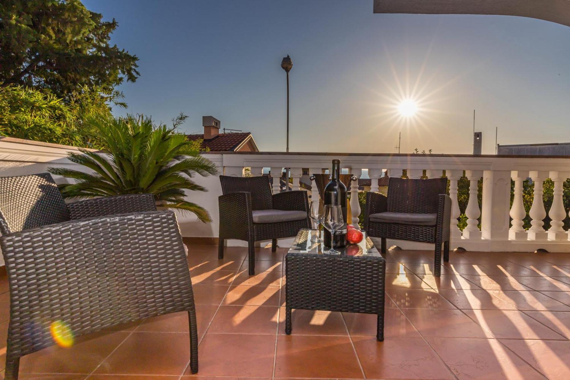 Rubin Kitchen&Wine Rooms Crikvenica Exterior photo