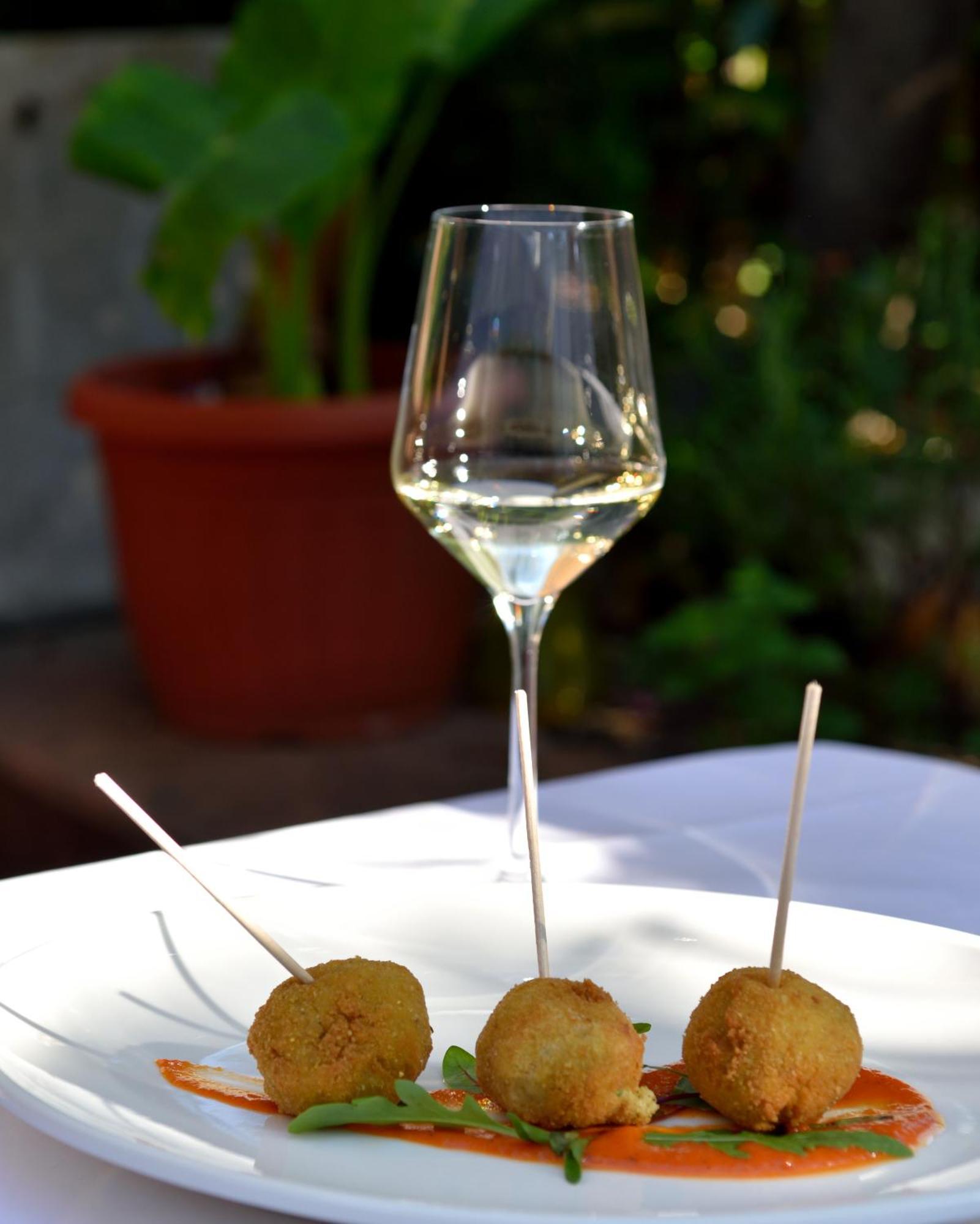 Rubin Kitchen&Wine Rooms Crikvenica Exterior photo
